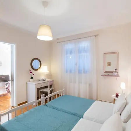 Semesterbostad Vicolo Locali Lefkáda