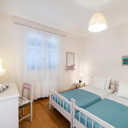 Vicolo Locali بيت للعطل Lefkáda