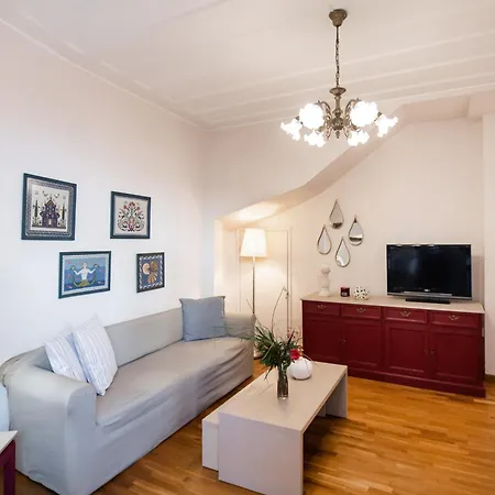 Vicolo Appartmenti Locali 度假居 Lefkáda